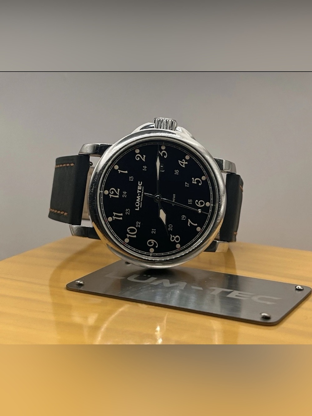 Lum-Tech RR3 Series Men’s Black Dial Black Leather Strap Automatic 43mm Watch